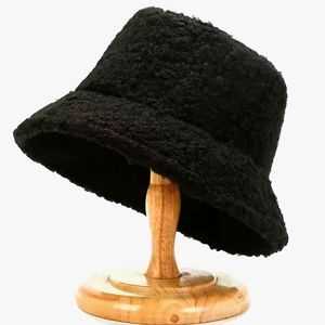 Gorgeous Black Fall Winter Wool Sherpa Style Bucket Hat Adjustable Unique